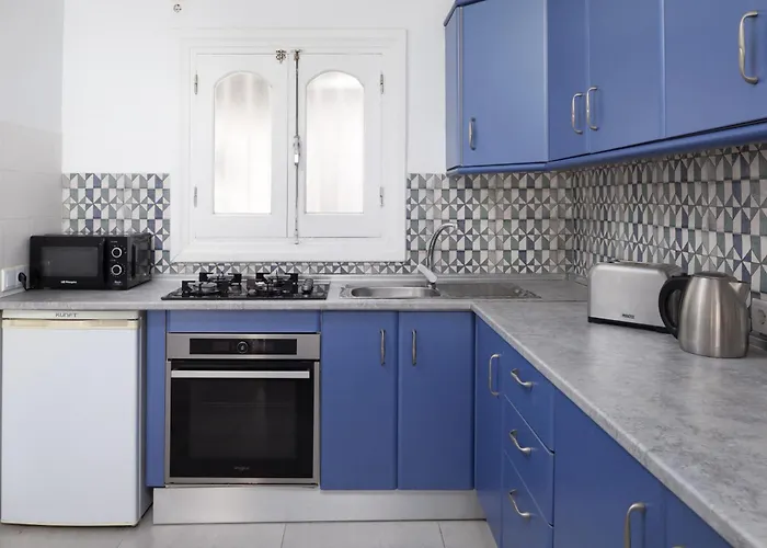Bright Spacious 1 Bed Apartment