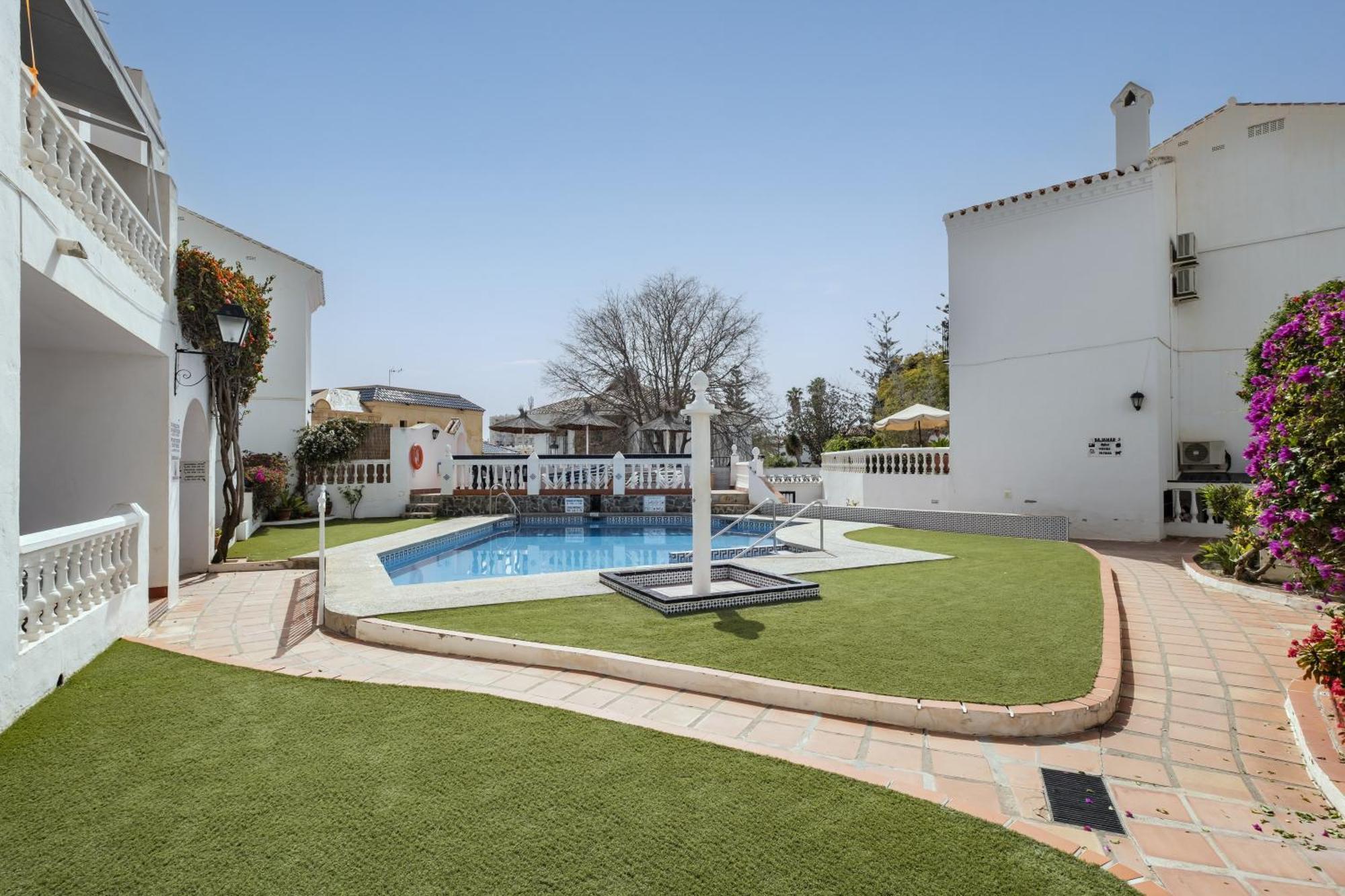 Bright Spacious 1 Bed Appartement *