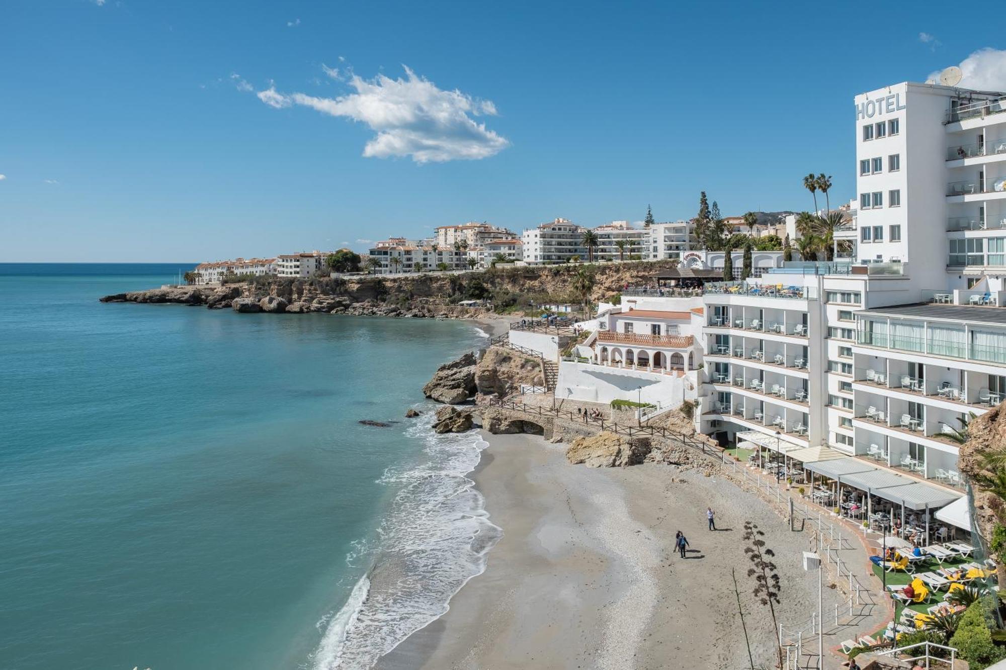 Bright Spacious 1 Bed Appartement *